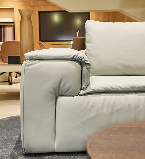 Amama sectional by Natuzzi Italia