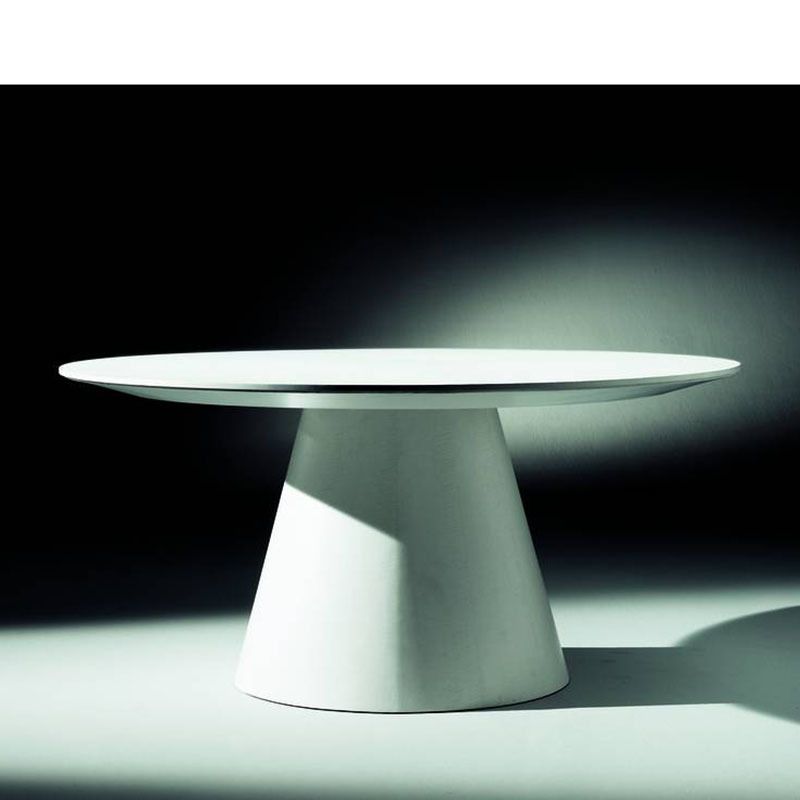 Airnova Helley T dining table Italian Design Interiors